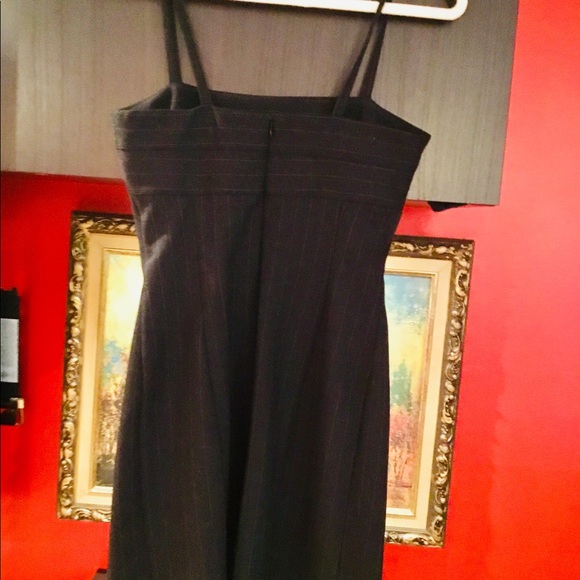 Classic wool Tara Jarmon dress - Picture 2 of 6